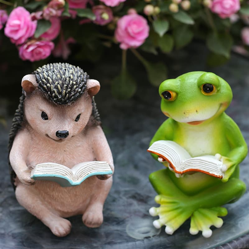ガーデニング 読書する森の動物たち オーナメント